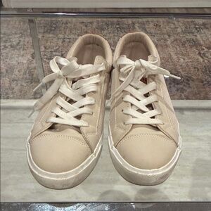 Men’s Cream Sneakers